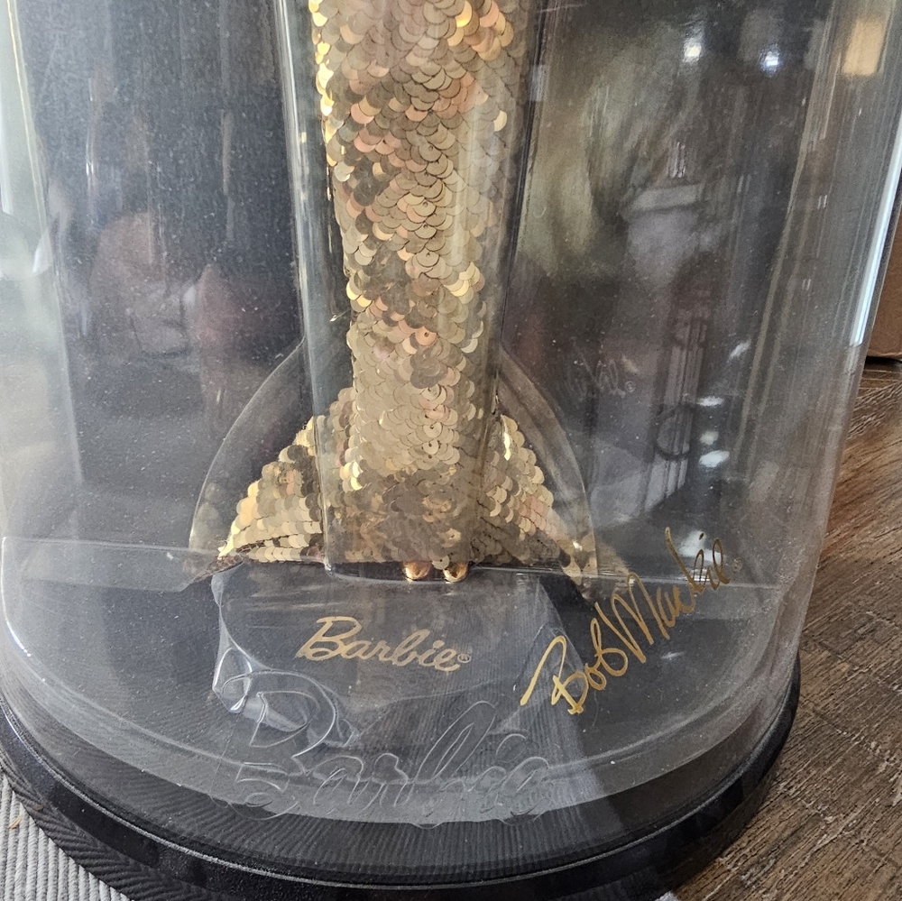 Barbie Bob MackieGold  Limited Edition w/ Acrylic Display case